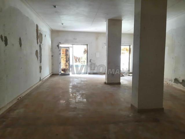 Local commercial location à Anfa, Gharb-Chrarda-Beni Hssen