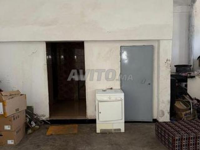 Local commercial vente à Anfa, Gharb-Chrarda-Beni Hssen
