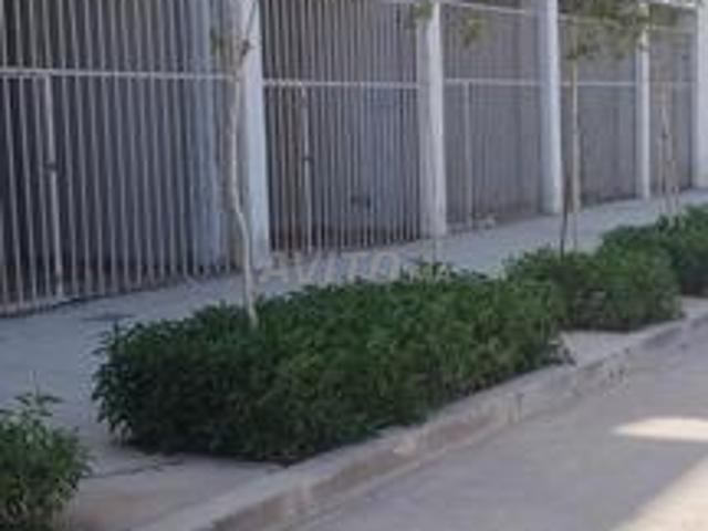 Local commercial vente à Bouskoura, Gharb-Chrarda-Beni Hssen