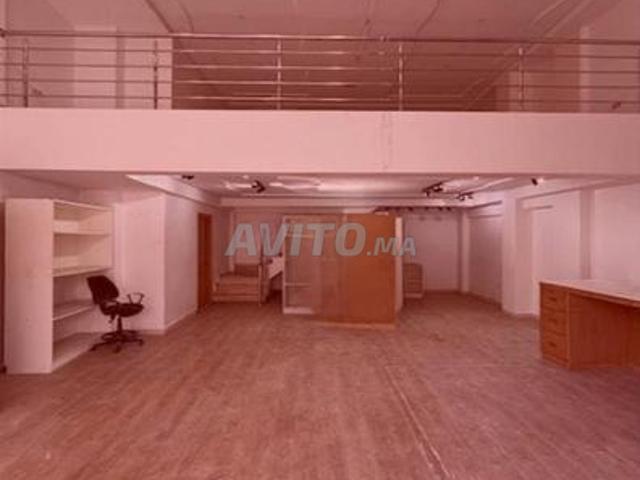 Local commercial location à Anfa, Gharb-Chrarda-Beni Hssen