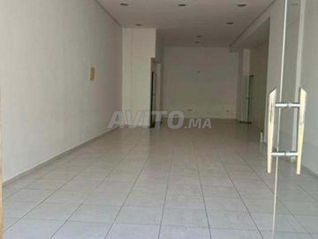 Local commercial vente à Anfa, Gharb-Chrarda-Beni Hssen