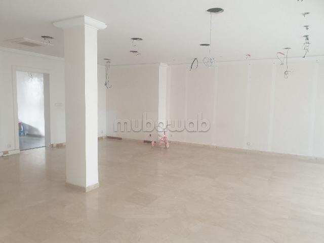 Local commercial vente à Rbat