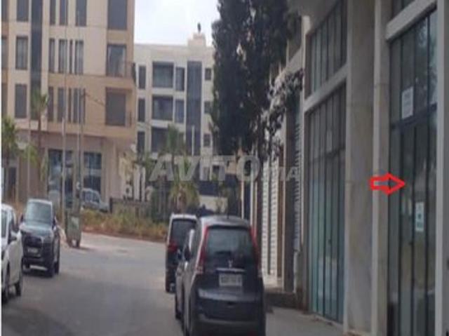 Local commercial vente à Anfa, Gharb-Chrarda-Beni Hssen