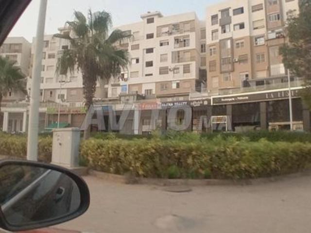 Local commercial location à Anfa, Gharb-Chrarda-Beni Hssen