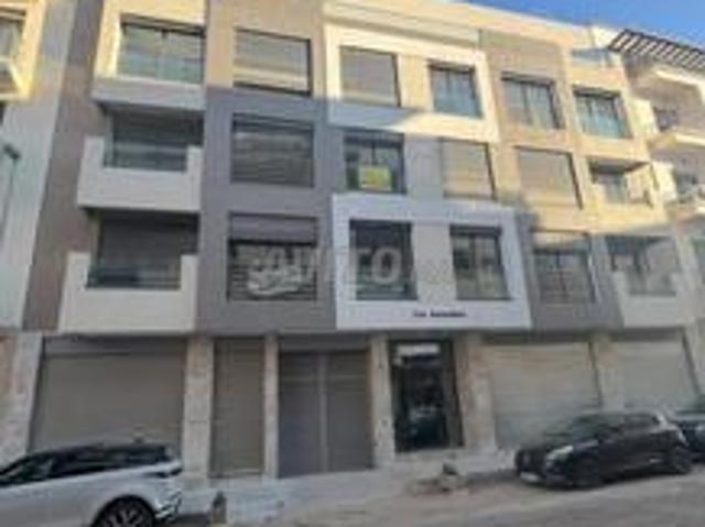 Local commercial vente à Anfa, Gharb-Chrarda-Beni Hssen