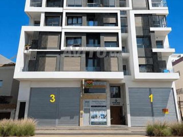 Local commercial vente à Anfa, Gharb-Chrarda-Beni Hssen