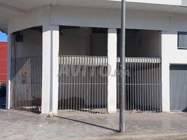 Local commercial location à Anfa, Gharb-Chrarda-Beni Hssen