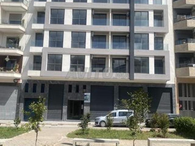 Local commercial vente à Anfa, Gharb-Chrarda-Beni Hssen