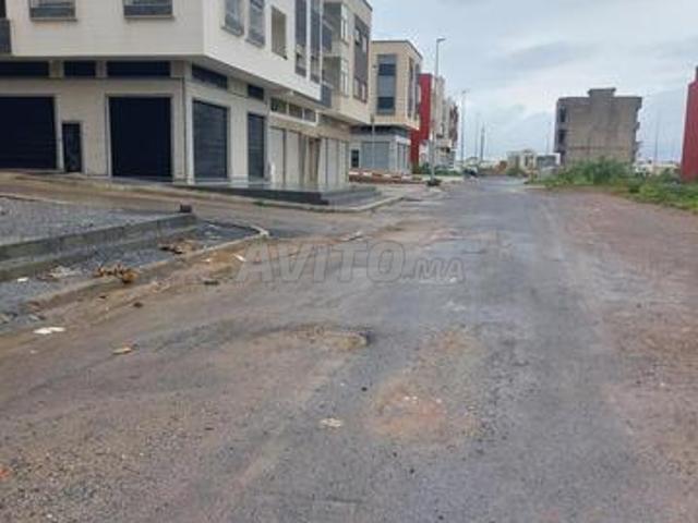 Local commercial location à Aïn Attig