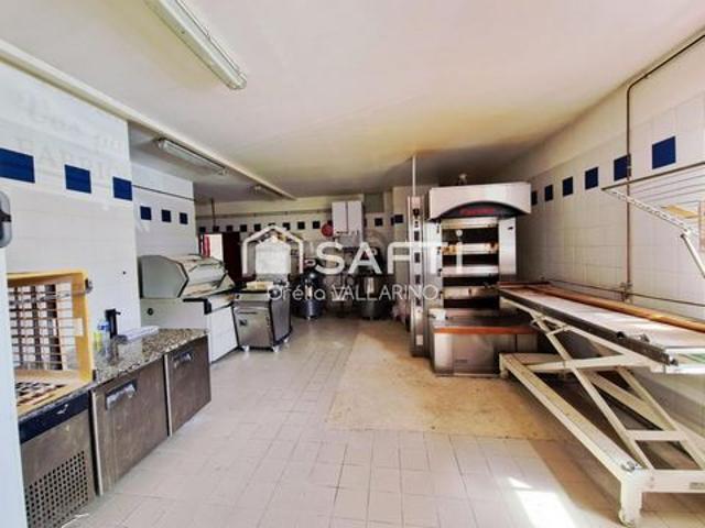 Local Commercial vente à Bergerac, Saint-martin-de-gurson