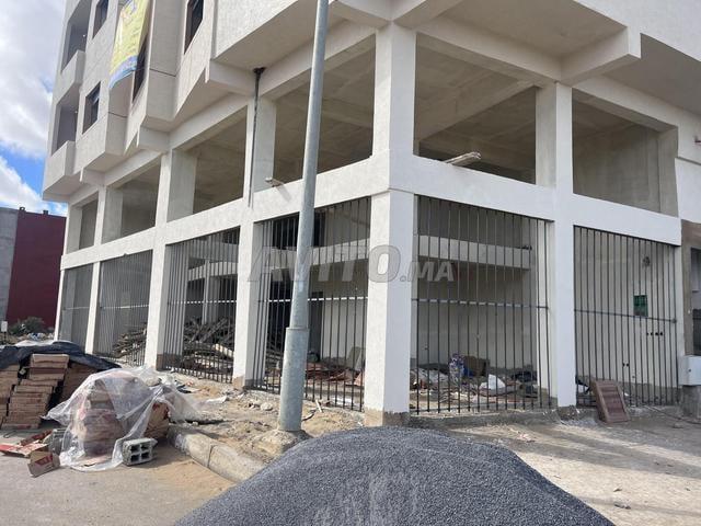 Local commercial vente à Gharb-Chrarda-Beni Hssen