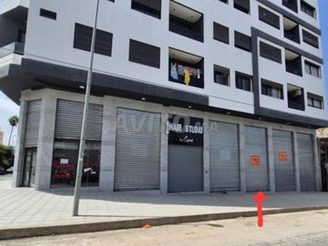 Local commercial vente à Anfa, Gharb-Chrarda-Beni Hssen