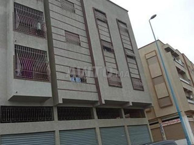 Local commercial location à Gharb-Chrarda-Beni Hssen