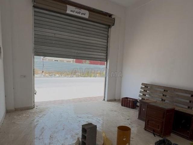 Local Commercial vente à Bouznika