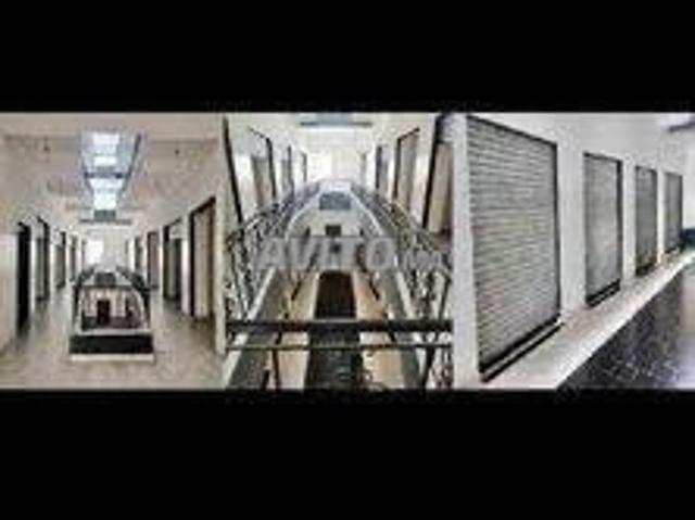 Local commercial vente à Anfa, Gharb-Chrarda-Beni Hssen