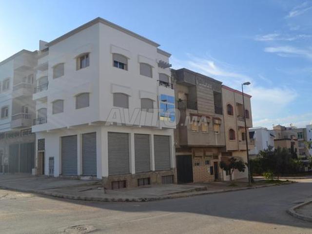 Local commercial location à Témara