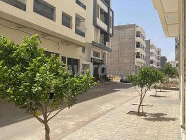 Local commercial location à Fès