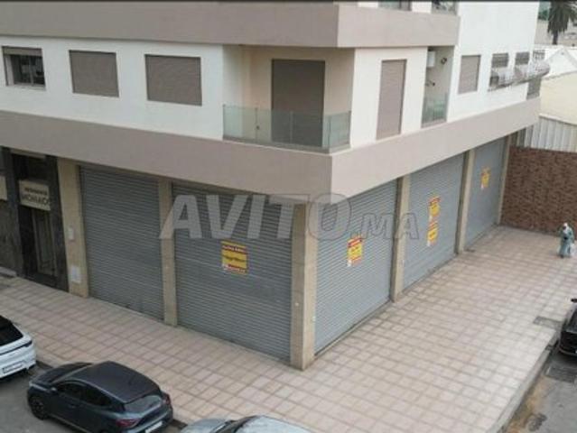 Local commercial vente à Anfa, Gharb-Chrarda-Beni Hssen
