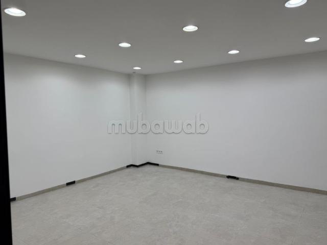Local commercial location à Mohammedia, Gharb-Chrarda-Beni Hssen