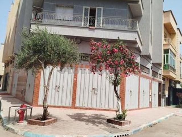 Local commercial location à Mohammedia, Gharb-Chrarda-Beni Hssen