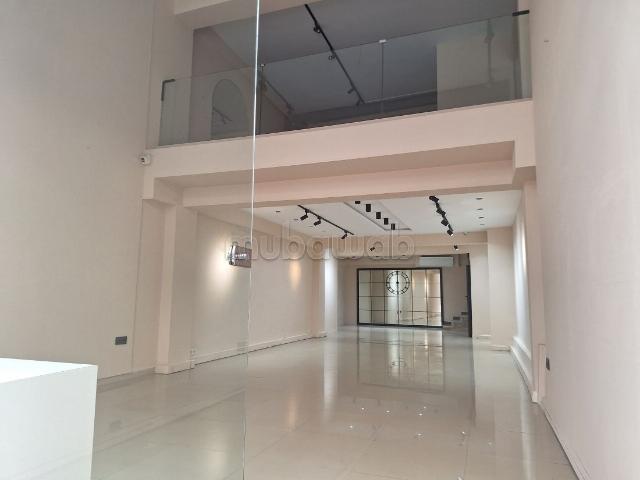 Local commercial location à Anfa, Gharb-Chrarda-Beni Hssen