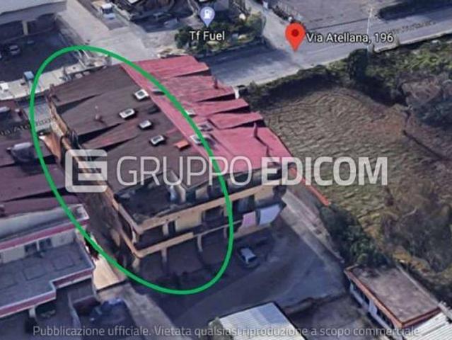 Capannone in vendita a Caivano, Campania