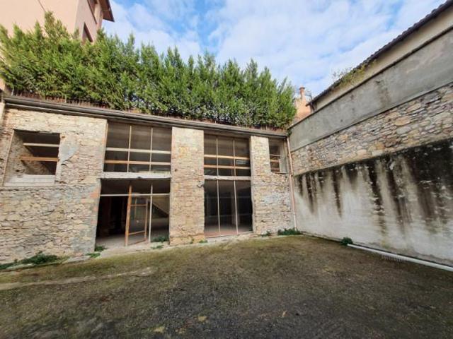 Capannone in vendita a Brenzone, Veneto