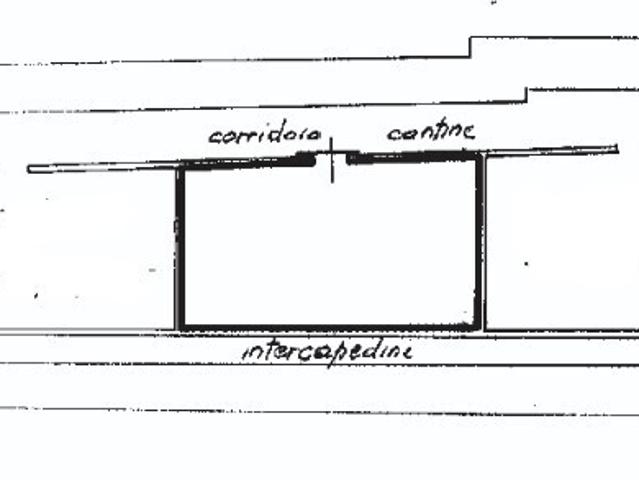 Capannone in vendita a Centro Est, Serra Riccò
