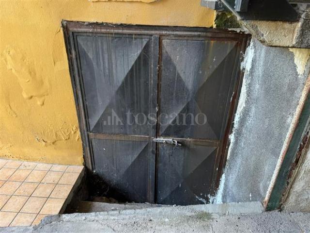 Locale Commerciale in vendita a Monte Po-Nesima-San Leone-Rapisardi, Catania