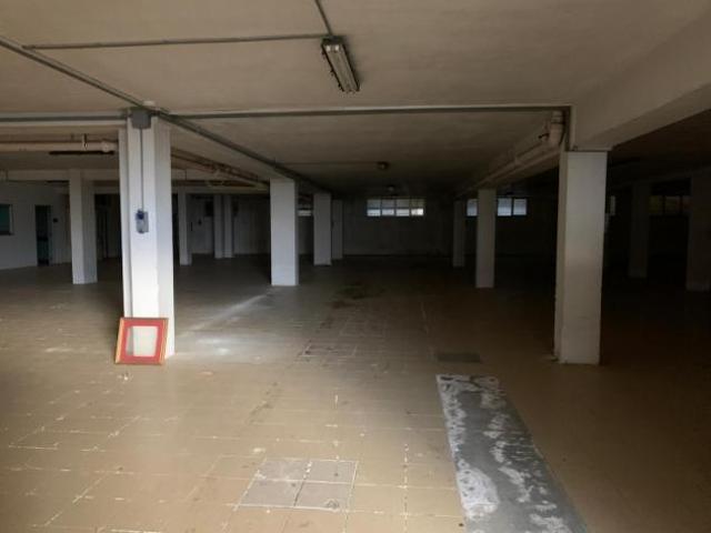 Capannone in affitto a Lecce