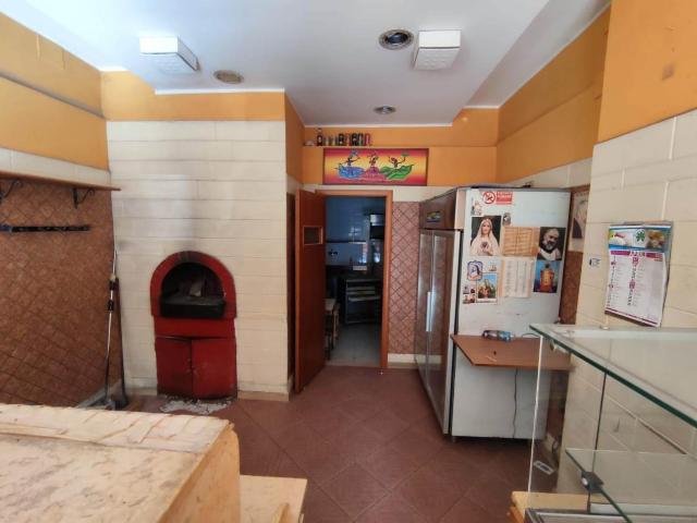 Capannone in affitto a Japigia, Bari