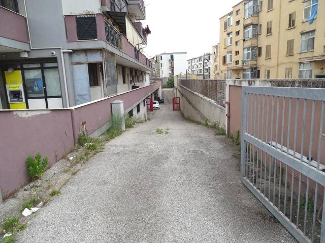 Capannone in affitto a Municipio 3, Puglia