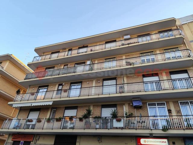 Capannone in affitto a San Girolamo, Bari