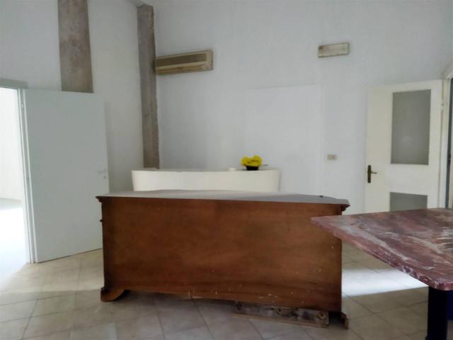 Capannone in affitto a Zona Centro, Brescia