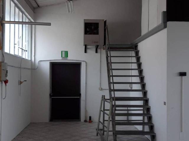Capannone in affitto a Brugnera, Friuli-Venezia Giulia