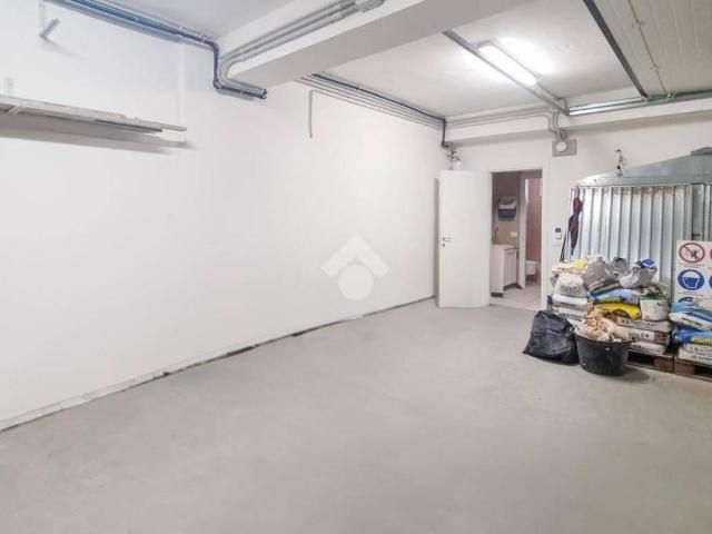 Capannone in affitto a Cadoneghe, Mejaniga