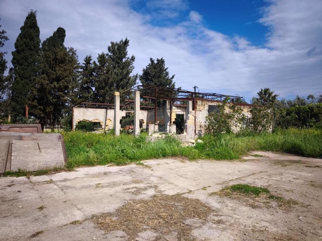 Capannone in affitto a Carini, Sicilia