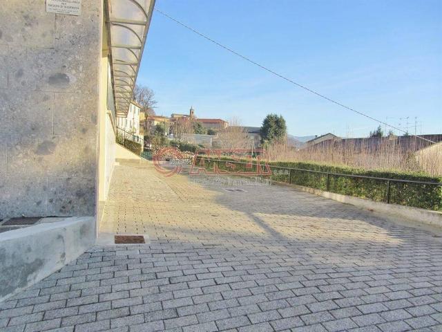 Capannone in affitto a Galgiana, Casatenovo