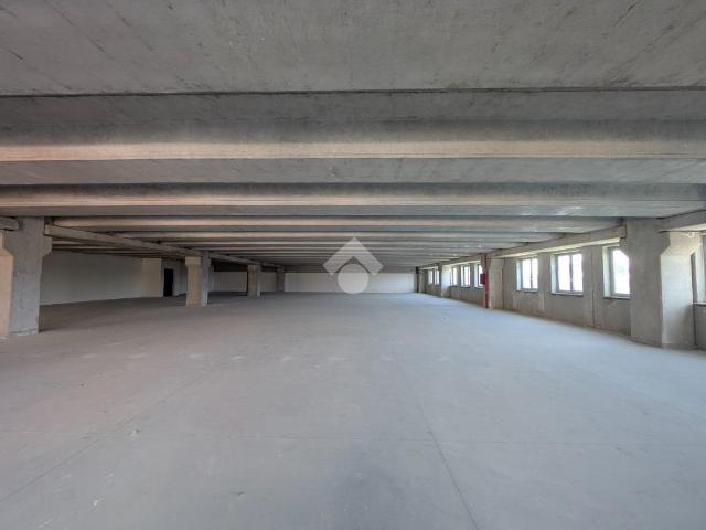 Capannone in affitto a Centro Storico, Caserta