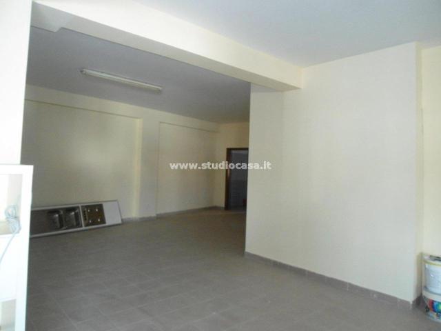 Capannone in affitto a Sant'Antonio, Calabria