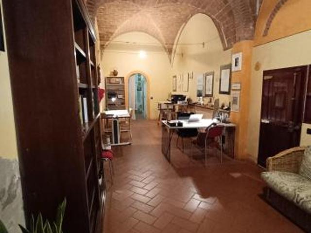 Capannone in affitto a Unione dei Comuni Circondario dell'Empolese Valdelsa, Empoli