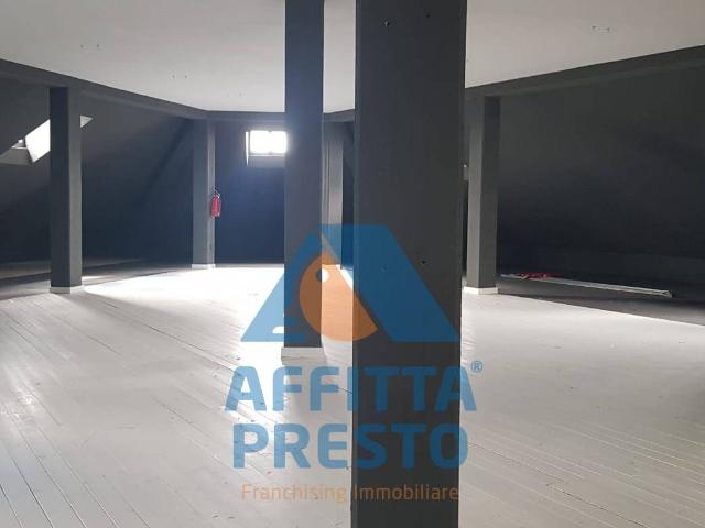 Capannone in affitto a Unione dei Comuni Circondario dell'Empolese Valdelsa, Empoli