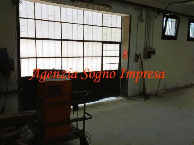 Capannone in affitto a Unione di Comuni della Romagna Forlivese, Quattro