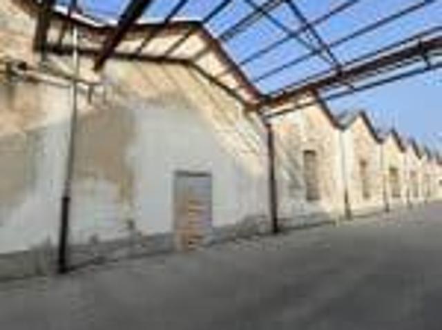 Capannone in affitto a Centro, Gallarate
