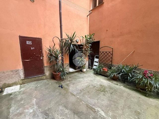 Capannone in affitto a Ponente, Serra Riccò