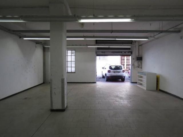 Capannone in affitto a Nervi, Genova