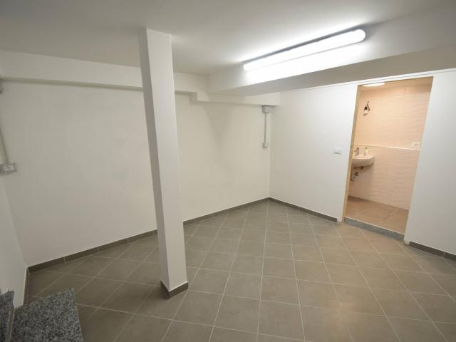 Capannone in affitto a Prè, Genova