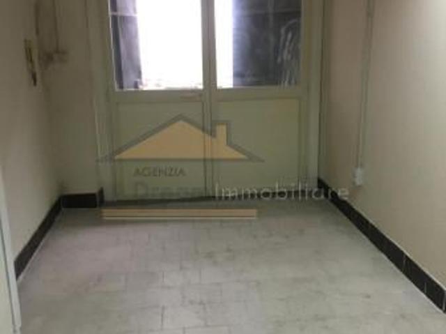 Capannone in affitto a Giugliano In Campania, Campania