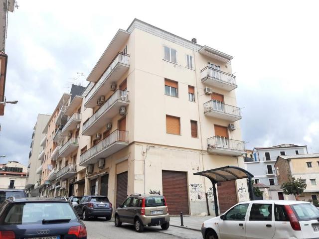 Capannone in affitto a Calabria, Catanzaro