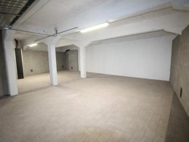 Capannone in affitto a Lomazzo di Sopra, Lomazzo